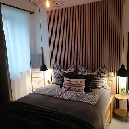 Loft Haz * 佩奇